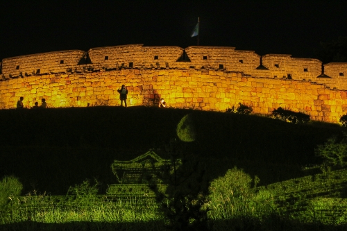 Suwon Hwaseong Fortress_night view